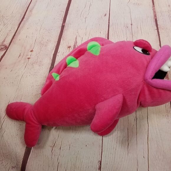 Fish with large teeth - Picture 4 of 4